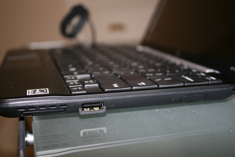 HP Mini 1001(Right)